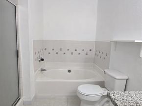 808  Wilmor Court , Arlington Texas 76018