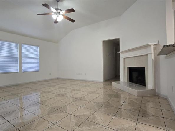 808  Wilmor Court , Arlington Texas 76018