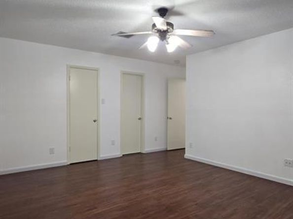 808  Wilmor Court , Arlington Texas 76018