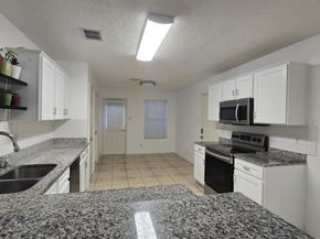 808  Wilmor Court , Arlington Texas 76018