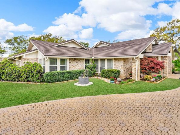 6624  Glenhurst Drive , Dallas Texas 75254
