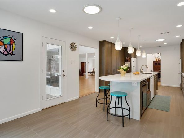 6624  Glenhurst Drive , Dallas Texas 75254