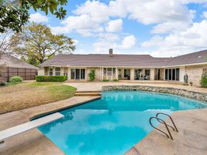 6624  Glenhurst Drive , Dallas Texas 75254