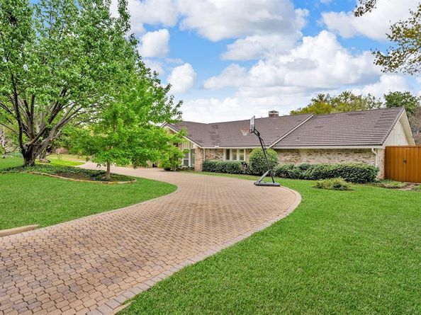 6624  Glenhurst Drive , Dallas Texas 75254