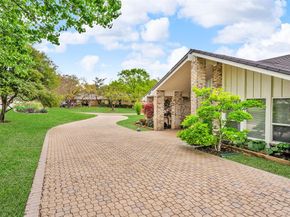 6624  Glenhurst Drive , Dallas Texas 75254