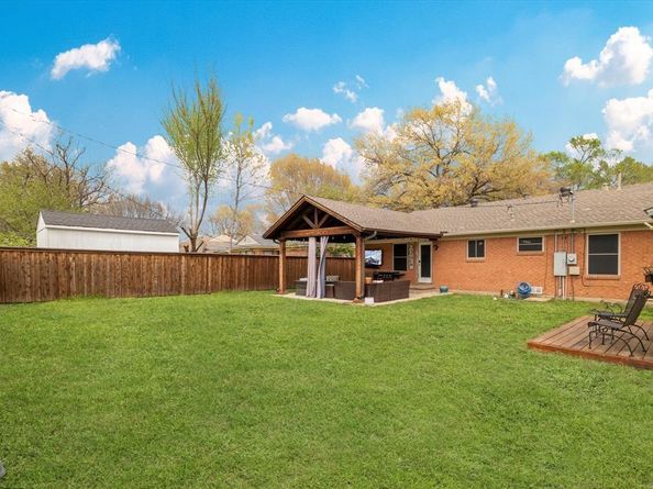 1411  Oriole Lane , Garland Texas 75042