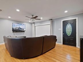 1411  Oriole Lane , Garland Texas 75042