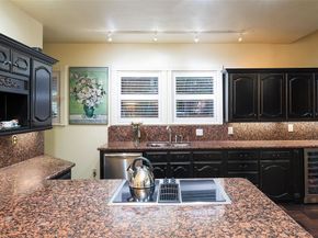 4310  Rawlins Street , Dallas Texas 75219