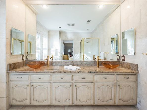 4310  Rawlins Street , Dallas Texas 75219