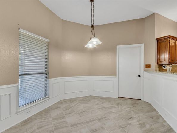 1112  Pawnee Trail , Carrollton Texas 75007