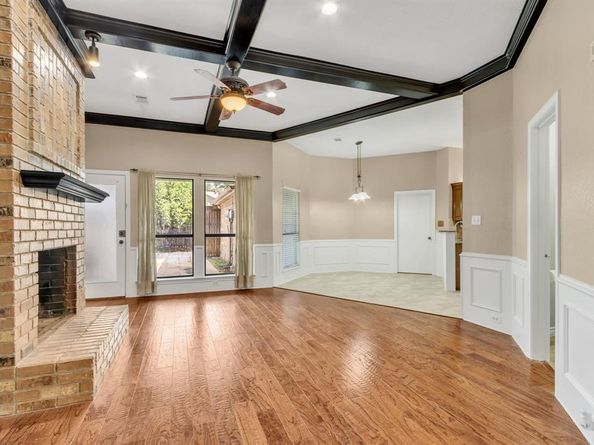 1112  Pawnee Trail , Carrollton Texas 75007