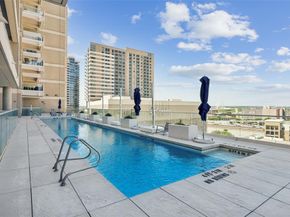 2408  Victory Park Lane  1031, Dallas Texas 75219