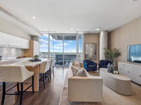 2408  Victory Park Lane  1031, Dallas Texas 75219