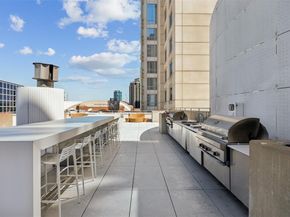 2408  Victory Park Lane  1031, Dallas Texas 75219