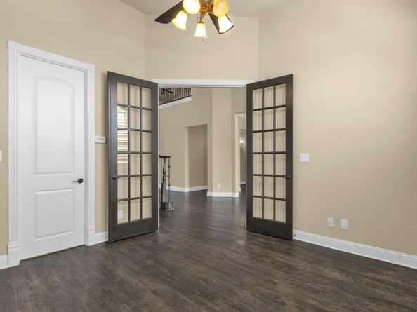 1070  Kenilworth Street , Allen Texas 75013