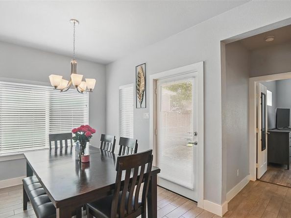 1933  Shaw Street , Dallas Texas 75212