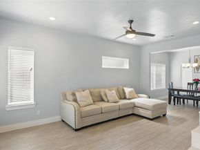 1933  Shaw Street , Dallas Texas 75212