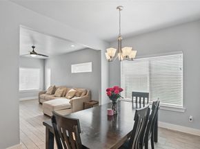 1933  Shaw Street , Dallas Texas 75212