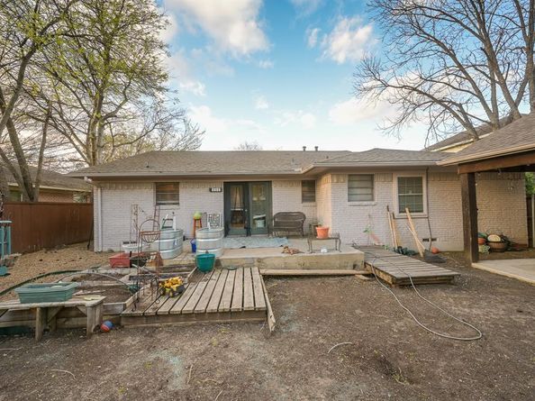 1006  Bandera Lane , Garland Texas 75040