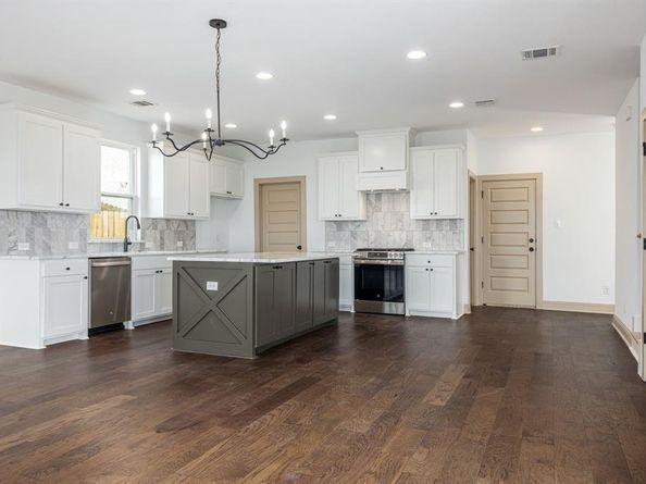 7636  Trailridge Drive , Fort Worth Texas 76179