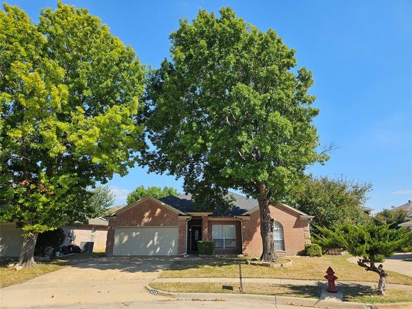 4508  Champion Hill Drive , Grand Prairie Texas 75052