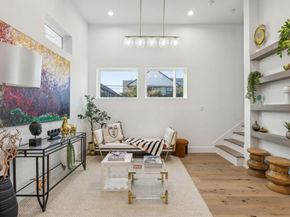 4208  Live Oak Street  201, Dallas Texas 75204