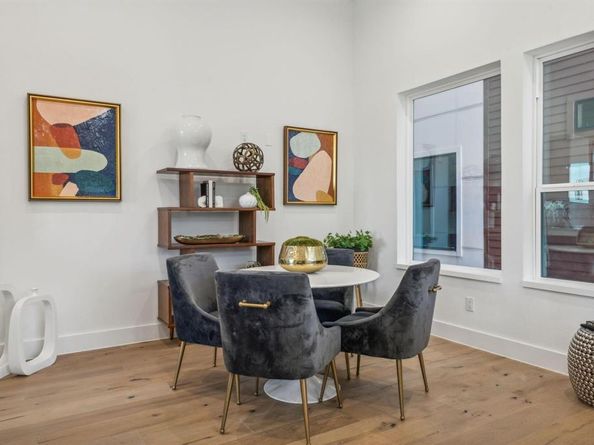 4208  Live Oak Street  201, Dallas Texas 75204