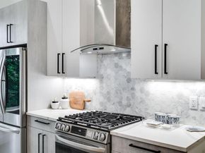 4208  Live Oak Street  201, Dallas Texas 75204
