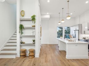4208  Live Oak Street  201, Dallas Texas 75204