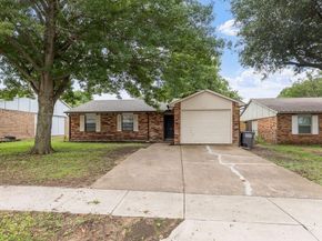 520  Hawthorne Drive , Allen Texas 75002