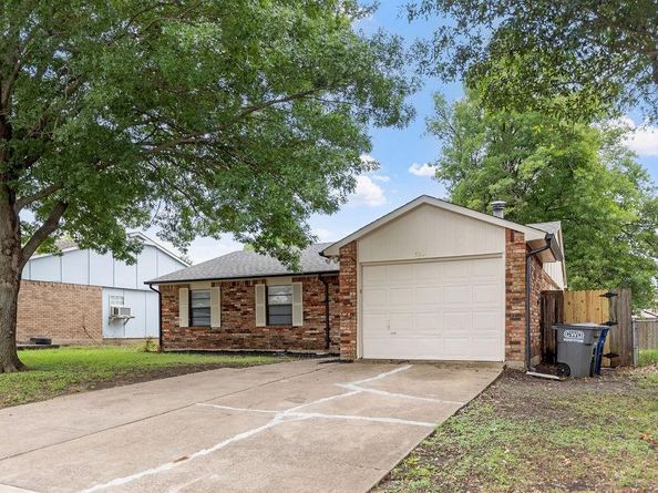 520  Hawthorne Drive , Allen Texas 75002