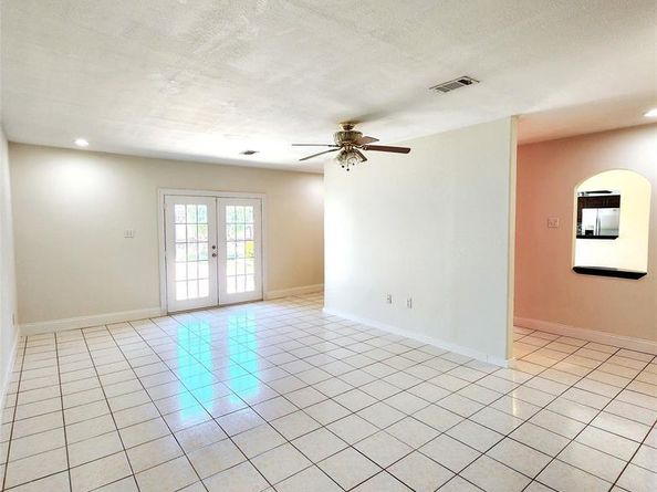 701  Woodcastle Drive , Garland Texas 75040