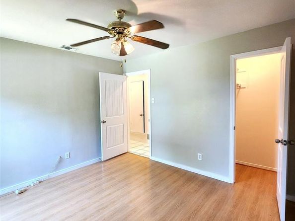 701  Woodcastle Drive , Garland Texas 75040