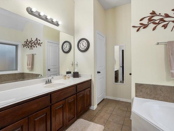 8312  Teja Trail , Benbrook Texas 76126