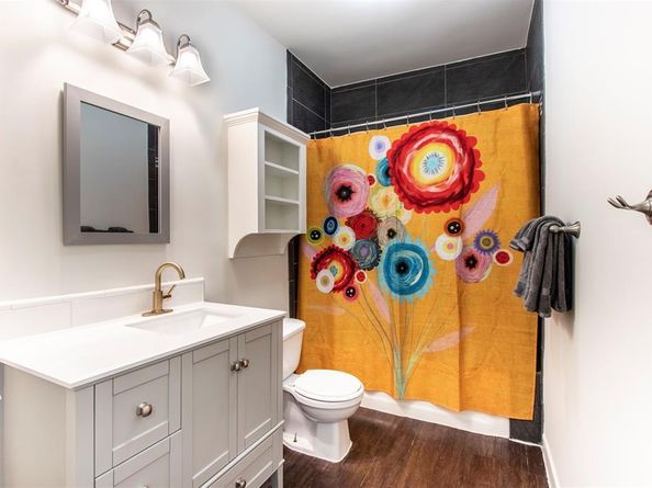621 N Carroll Avenue , Dallas Texas 75246