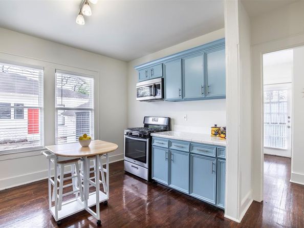 621 N Carroll Avenue , Dallas Texas 75246
