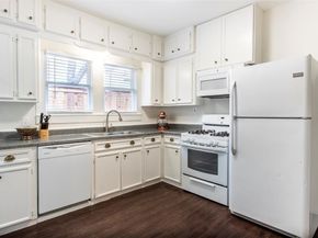 621 N Carroll Avenue , Dallas Texas 75246