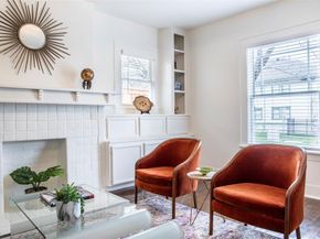 621 N Carroll Avenue , Dallas Texas 75246