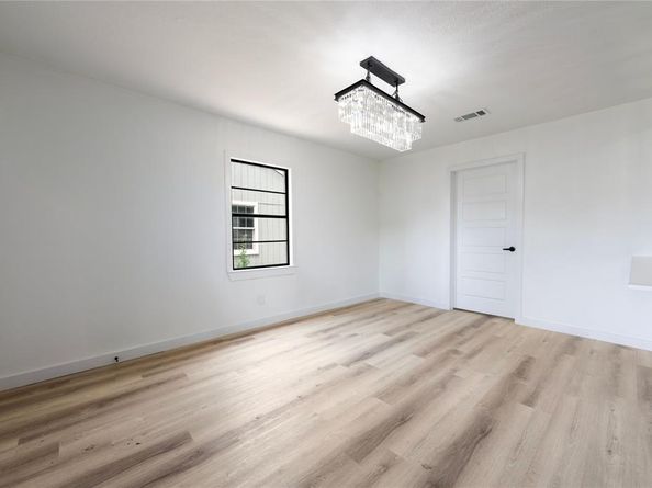 604  Ford Street , Garland Texas 75040