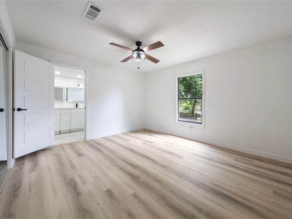 604  Ford Street , Garland Texas 75040