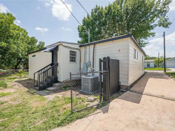 604  Ford Street , Garland Texas 75040