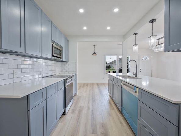 604  Ford Street , Garland Texas 75040