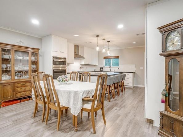 3707  Knob Hill Road  1, Azle Texas 76020