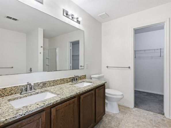 9849  Vickie Lane , Frisco Texas 75035