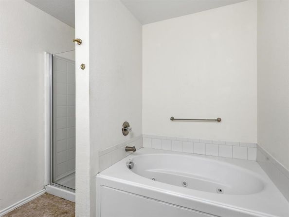 9849  Vickie Lane , Frisco Texas 75035