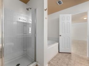 9849  Vickie Lane , Frisco Texas 75035