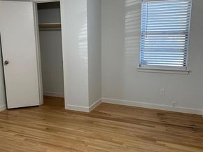 1838  Oak Hill Circle , Dallas Texas 75217