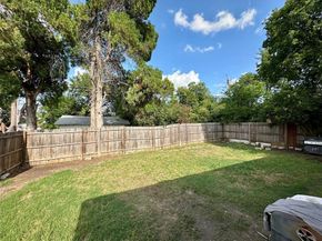 2801  Stuart Drive , Fort Worth Texas 76104