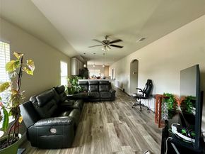 2801  Stuart Drive , Fort Worth Texas 76104