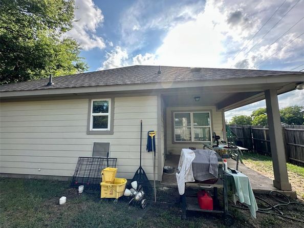 2801  Stuart Drive , Fort Worth Texas 76104